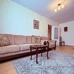 Kadriorg, - Minimum 2 Days