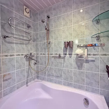 Kadriorg, - Minimum 2 Nights Διαμέρισμα *